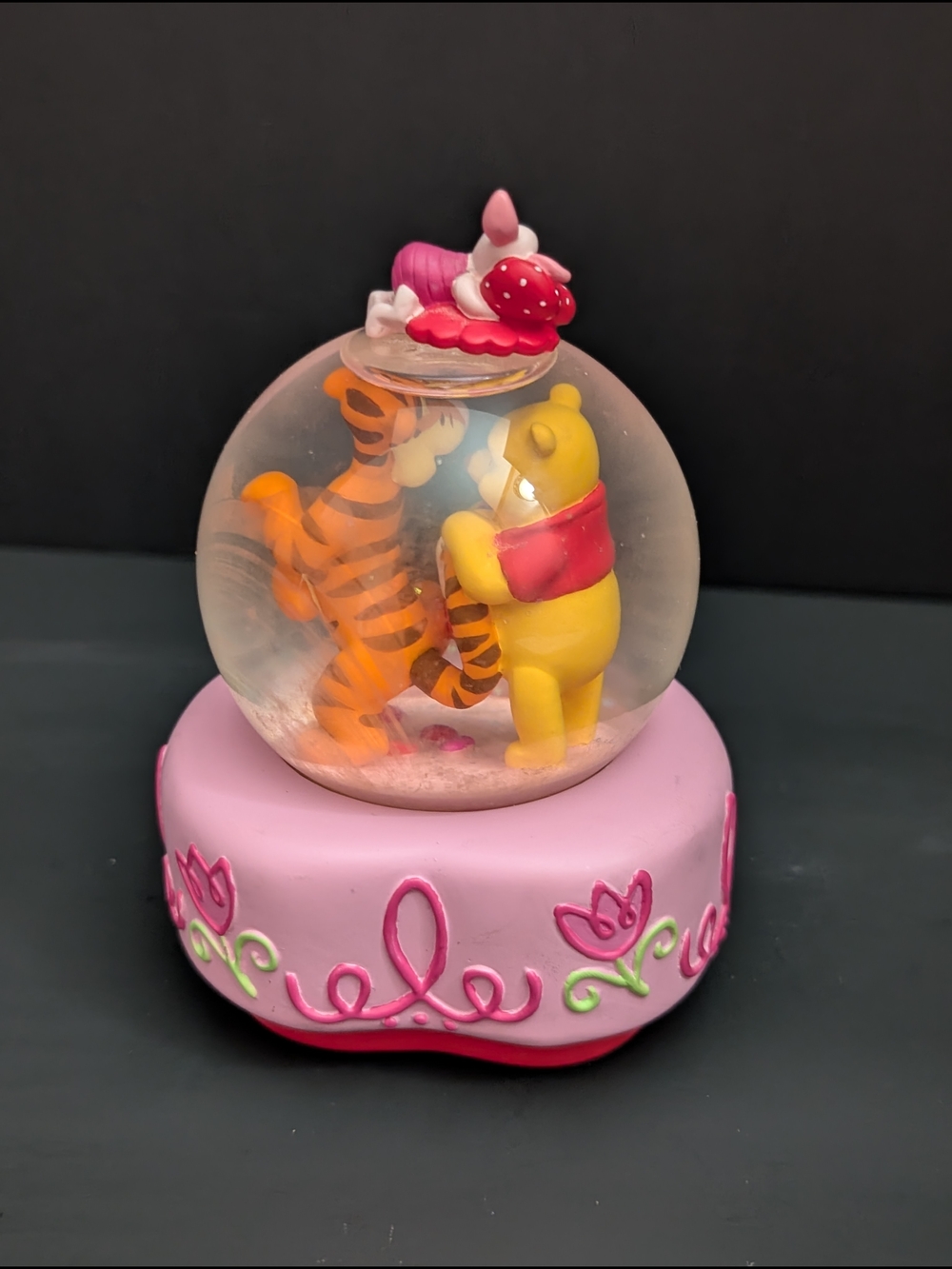 Disney Pink Heart Snow Globe with Winnie the Pooh, Tigger & Piglet 5-2026 - Picture 4 of 7